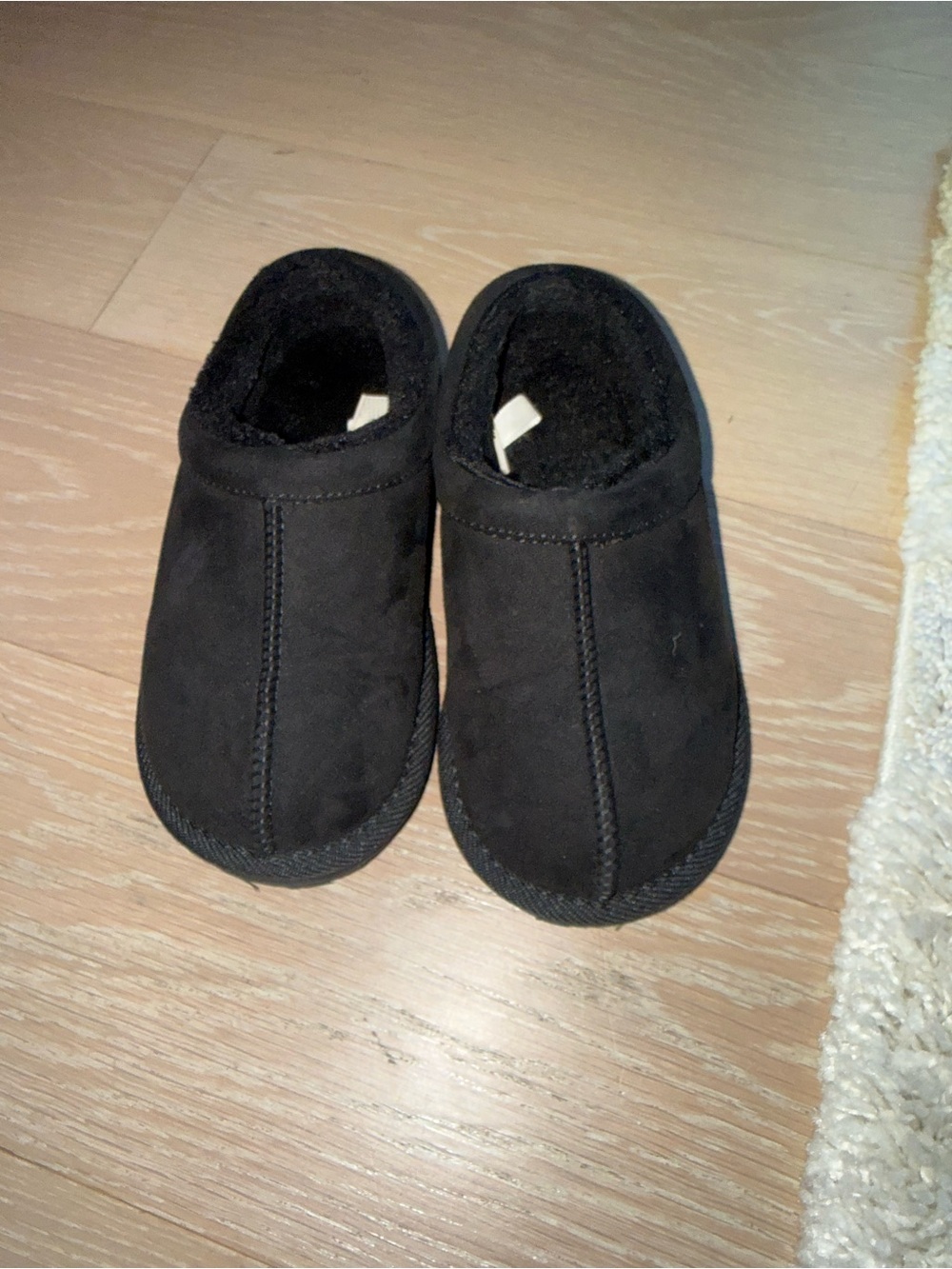 Cat & Jack Black Kids Slip-On Plush-Lined Slippers